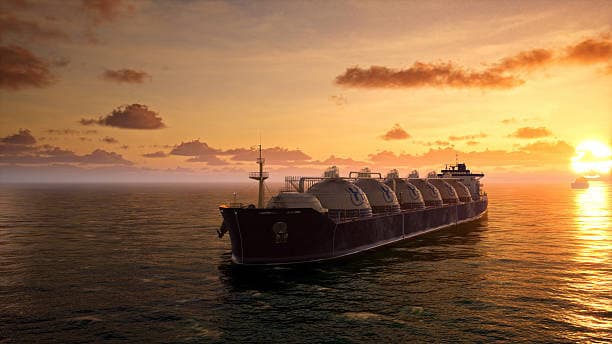 Chemical Trade Finance: Managing LC Documentation During the Ownership Transition Period